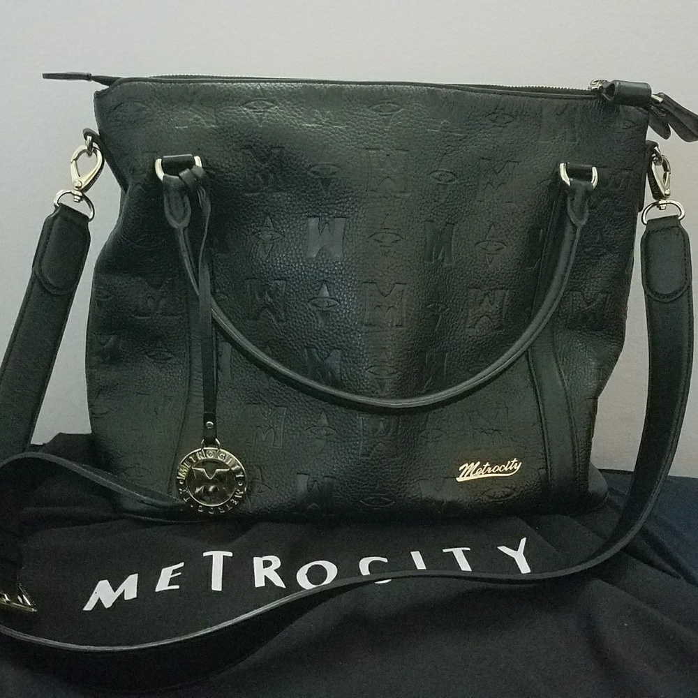 Metrocity Black Tote Bag Shoulder Bag